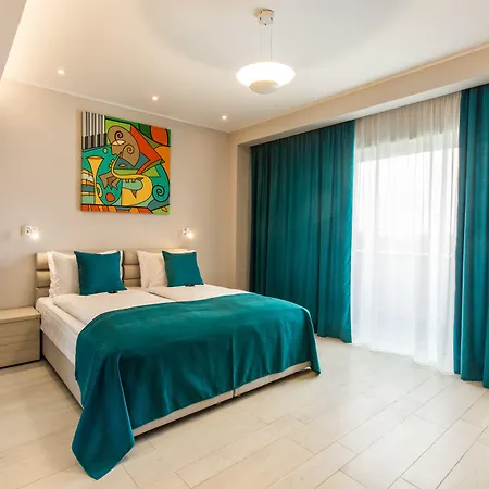 Mava Apart-hotel Constança
