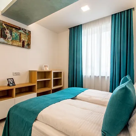 Apartahotel Mava