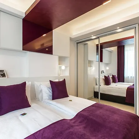 Apartahotel Mava 3*