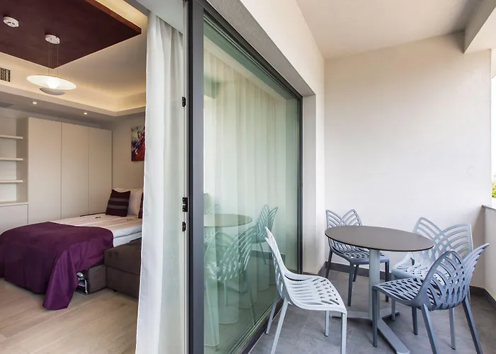 Mava Hotel apartamentowy